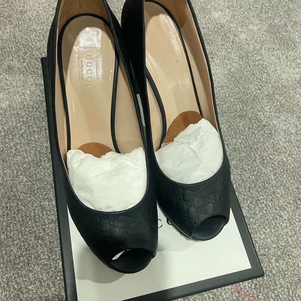 Gucci Black Peep Toe Heels